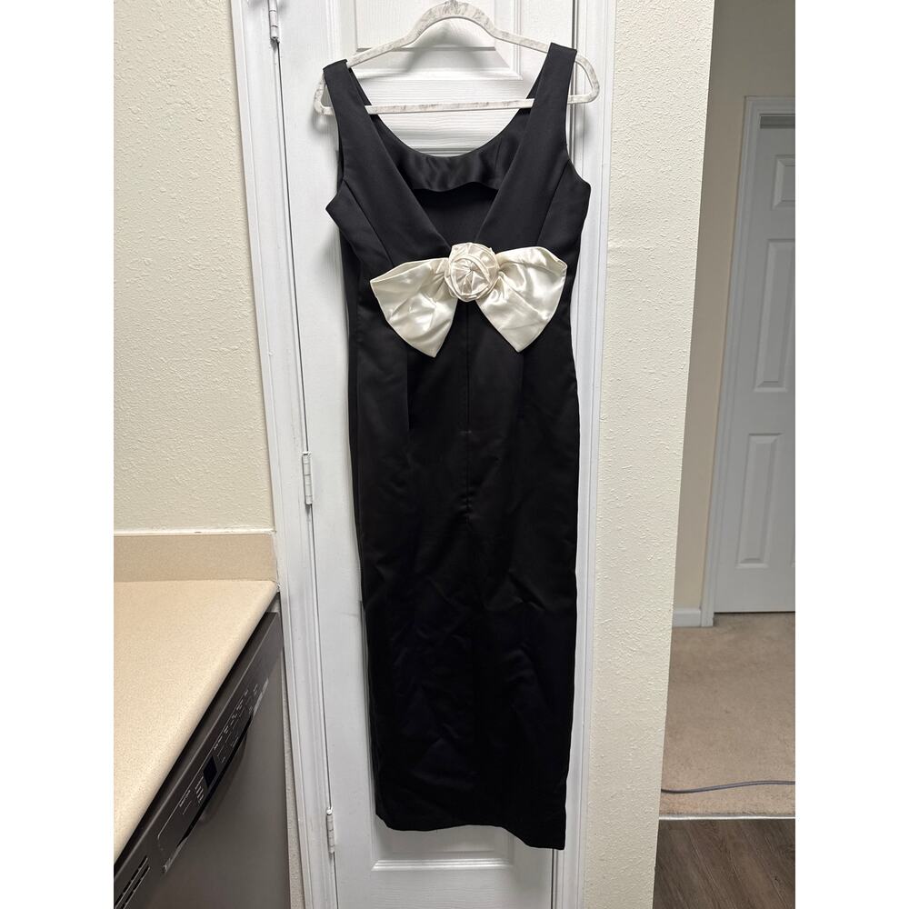 Vintage 80s Gunne Sax Black Maxi Revenge Dress White Bow V-Back Size 10 - Picture 4 of 10